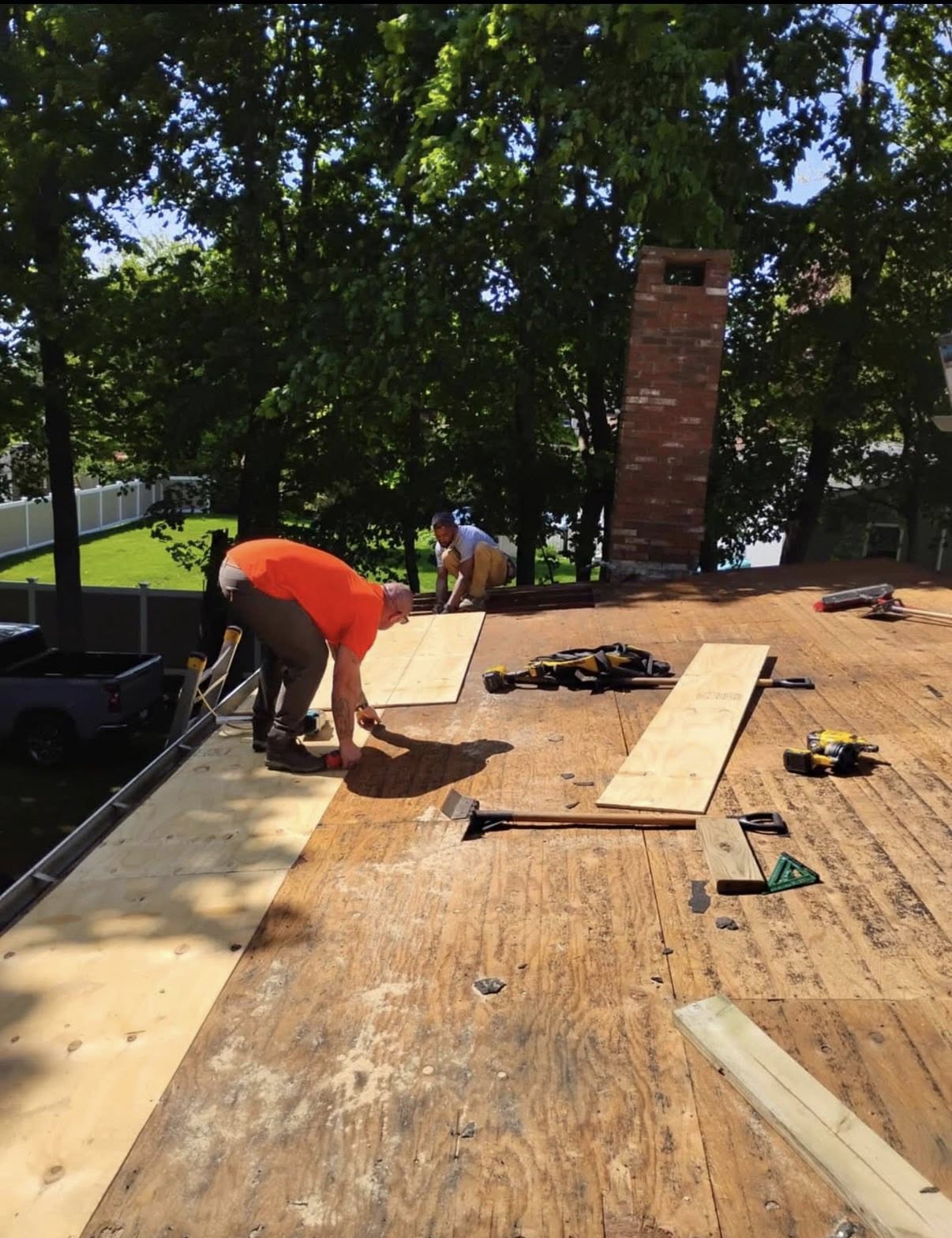 Roof repair vs replacement how to decide