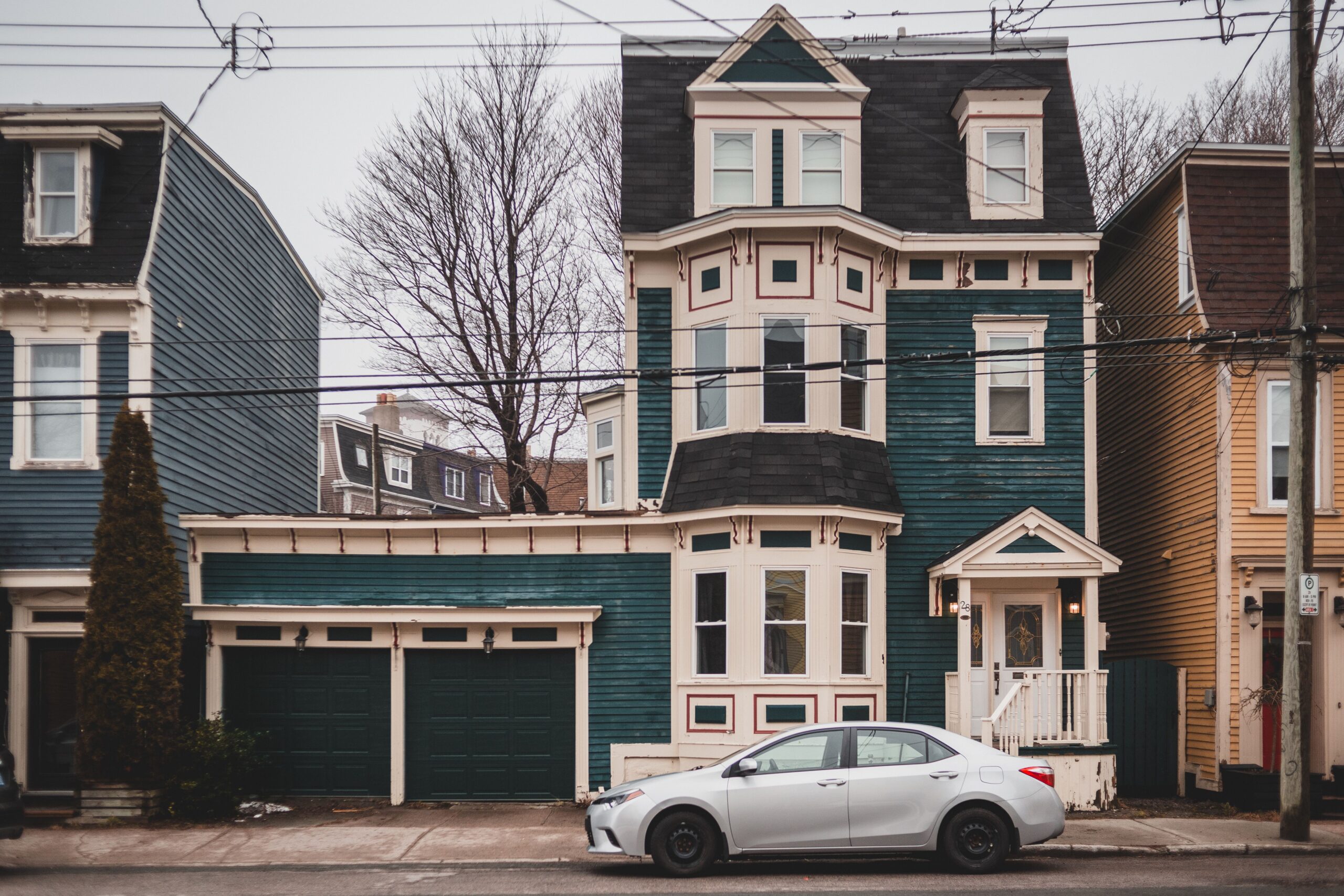 Triple decker roofing in Fall River